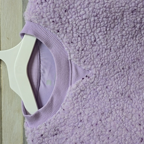 Sherpa Shearling Crewneck Lined Sweatshirt | All in Motion | Medium (8) - Picture 3 of 8